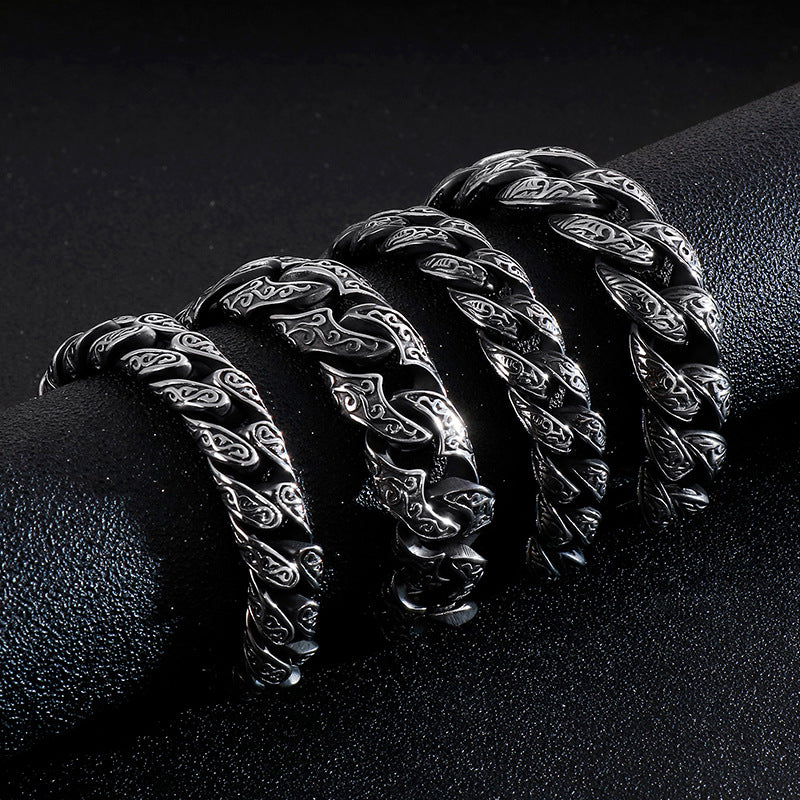 Patterned multi-link interlocking titanium steel bracelet