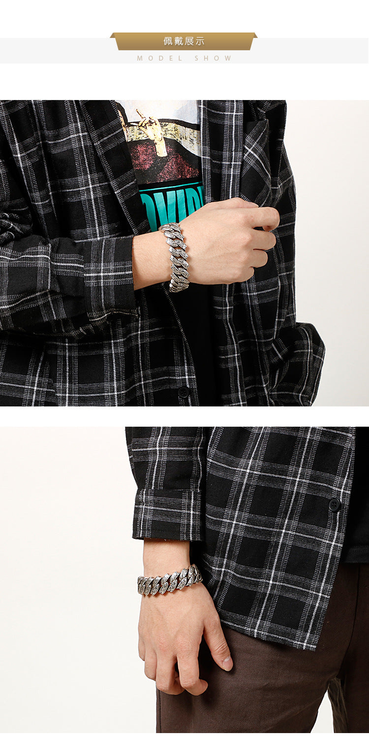 Retro pattern exaggerated stainless steel bracelet