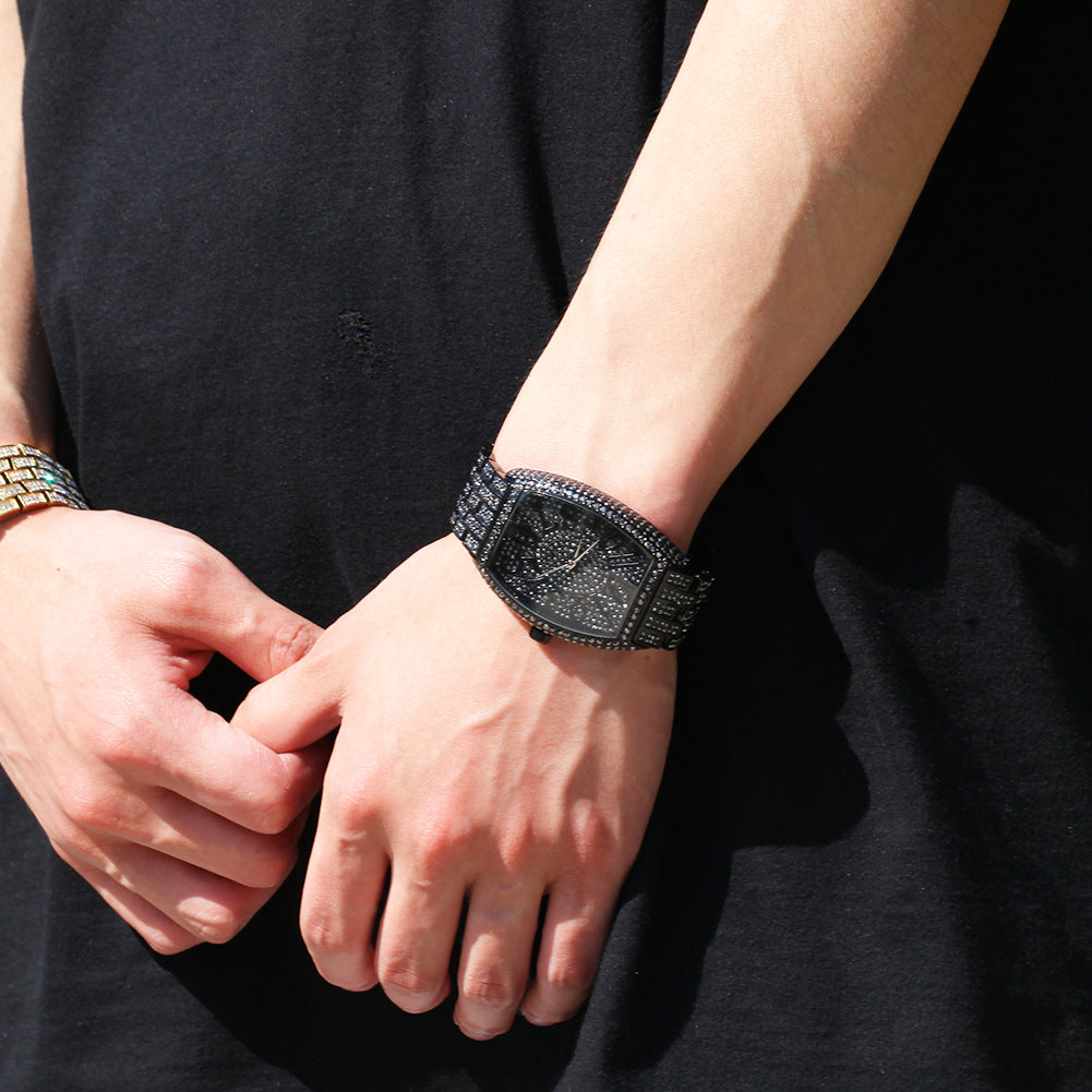 Full diamond tonneau-shaped large dial watch