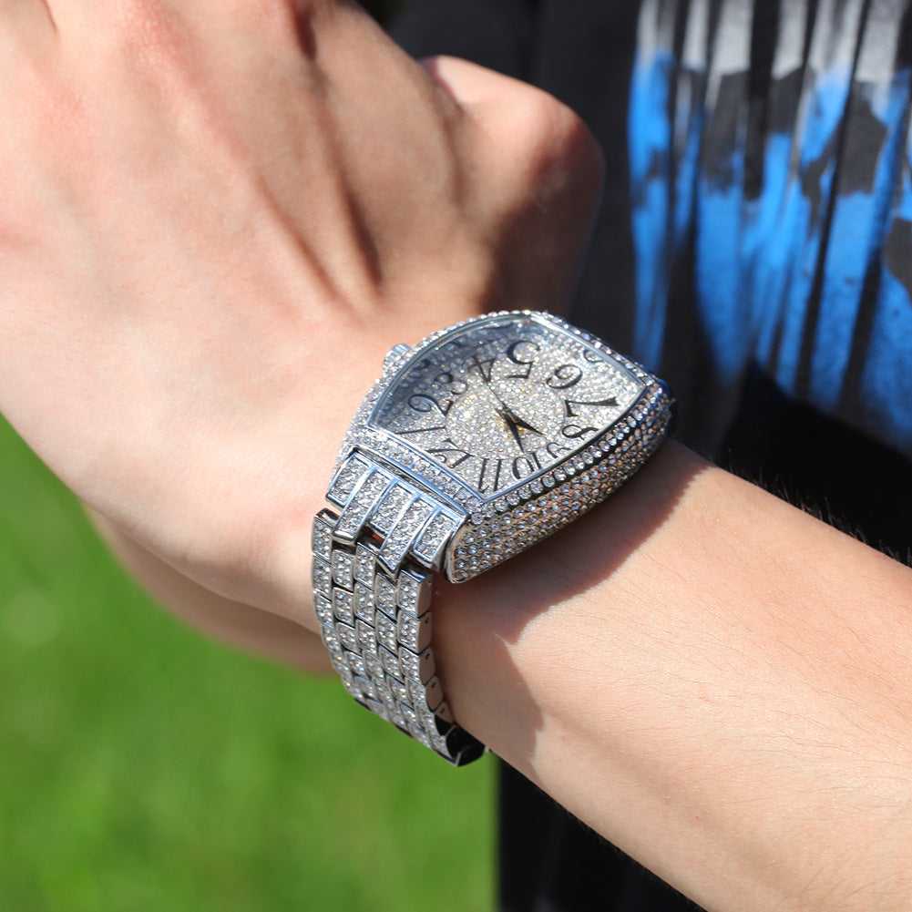 Full diamond tonneau-shaped large dial watch