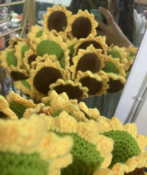 Sunflower hand-knitted flowers wool crocheted gift flower