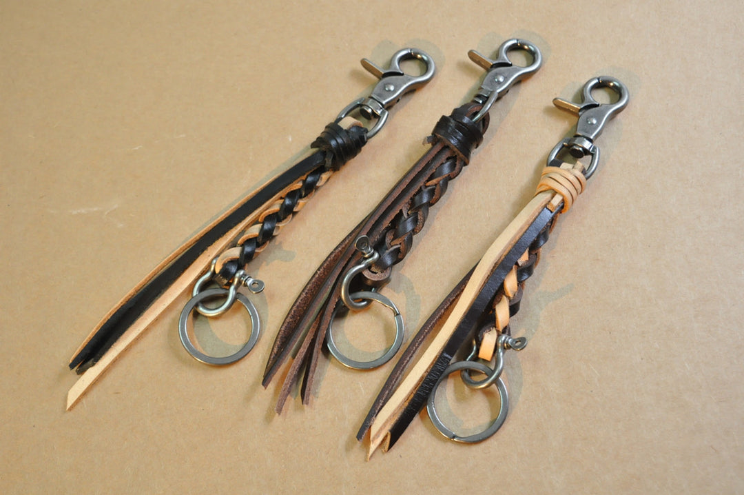 Purely Handcrafted Top-Grain Cowhide Keychain