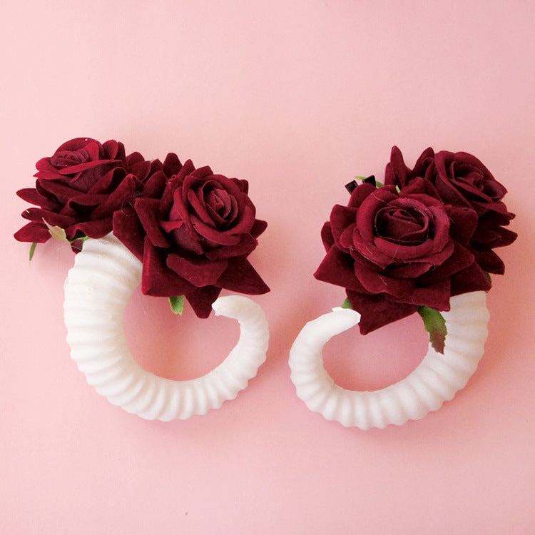 Rose devil horn hairpin