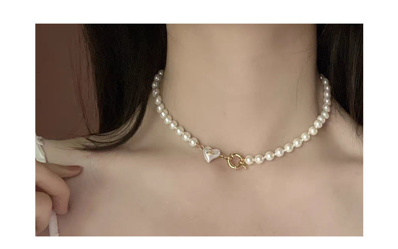 Women's retro heart pearl necklace clavicle chain