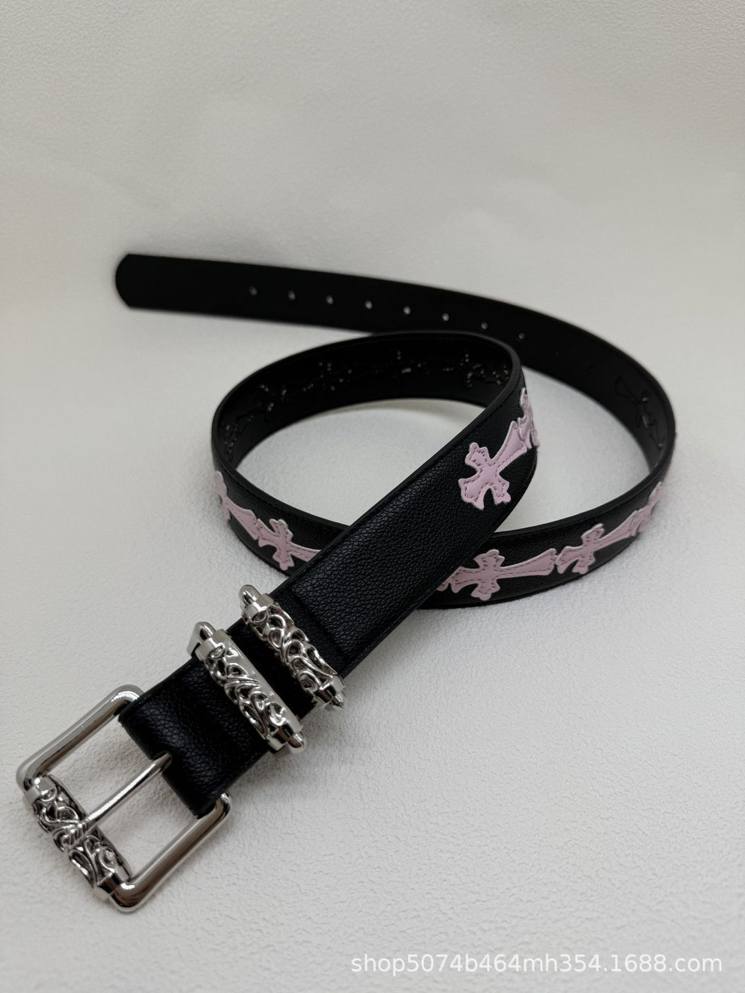 Chrome Hearts Cross-Motif Classic Leather Belt