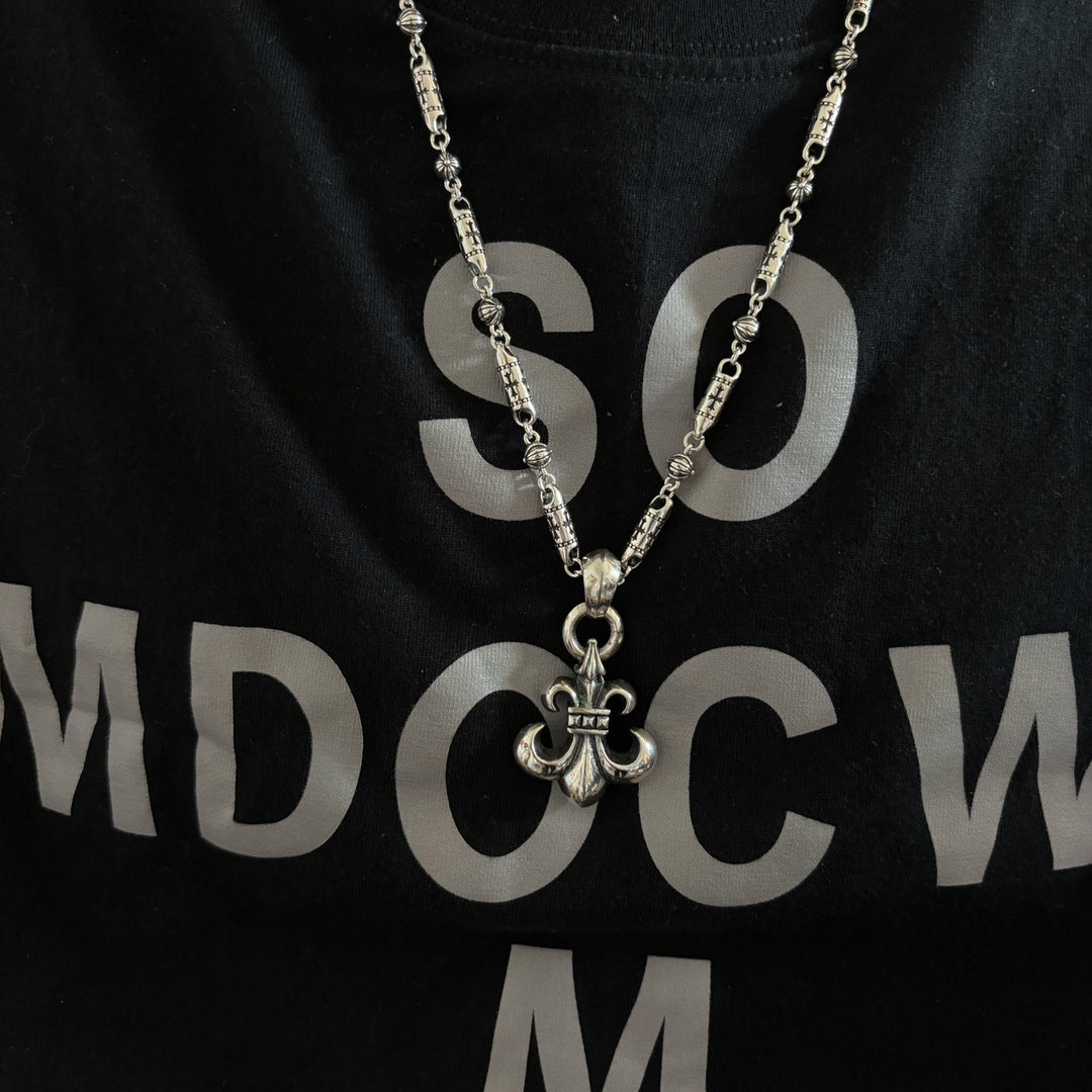 Chrome Hearts-Style Anchor Necklace A Versatile Accessory