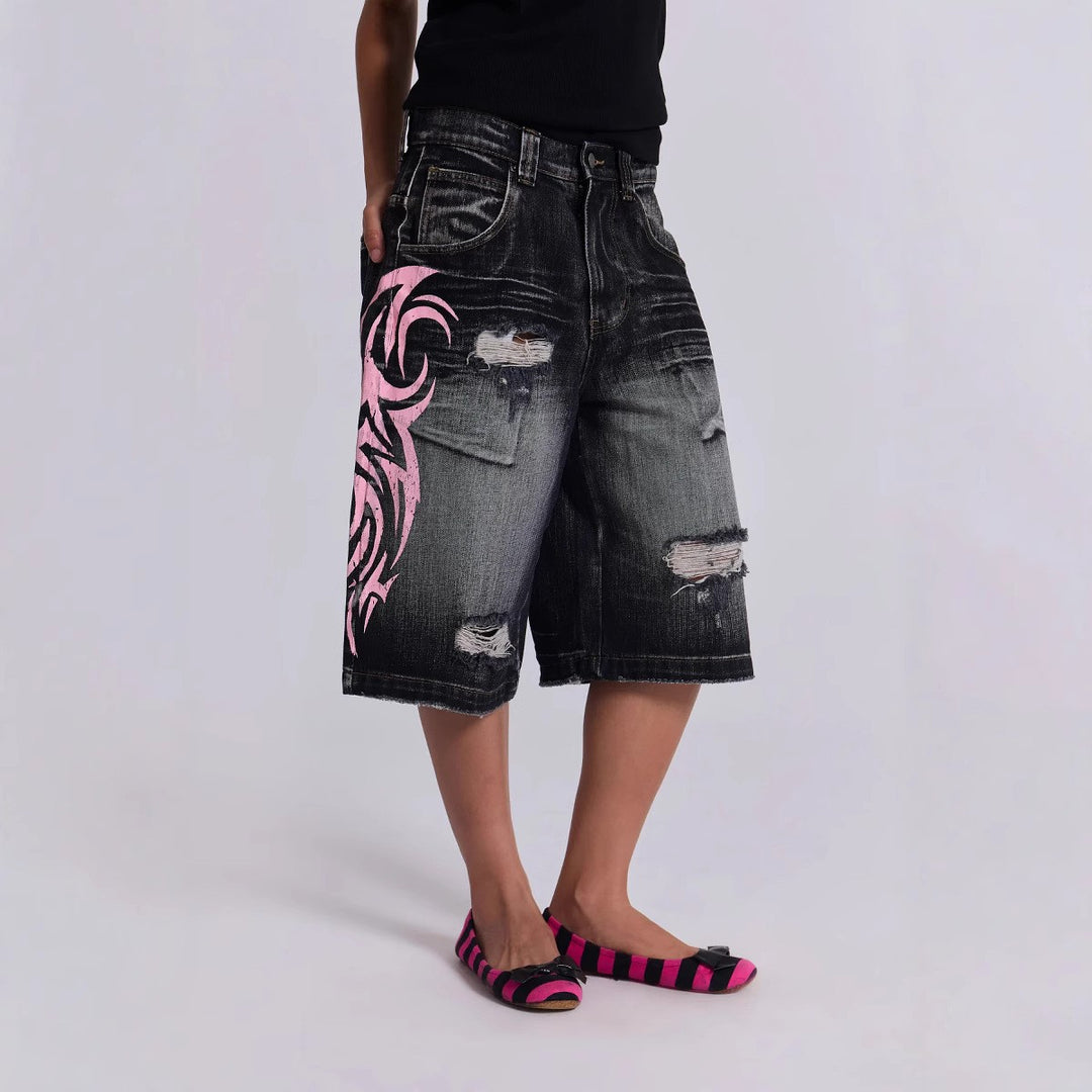 Graphic print washed denim jeans for sexy girls.