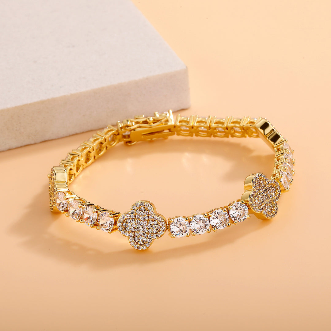 Hip-hop four-leaf clover zircon chain, tennis chain.