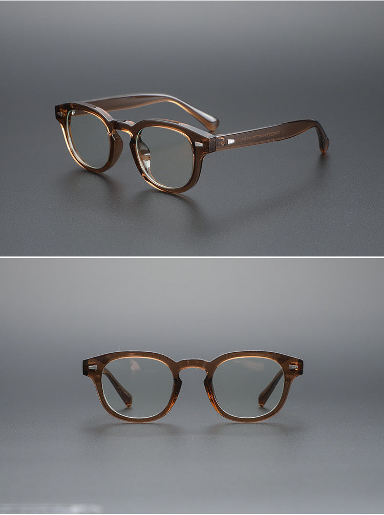 Thick-rimmed round transparent glasses