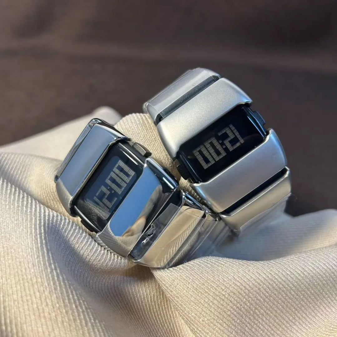 Y2K Vintage-Style "Irregular" Wristwatch