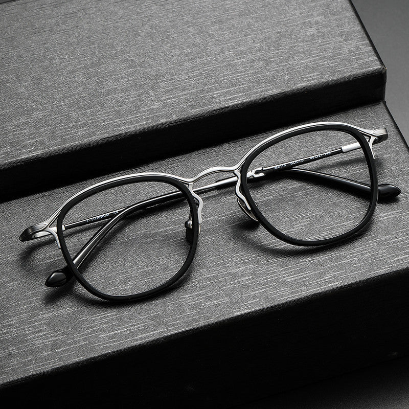 Retro Pure Titanium Acetate Round Frame Glasses