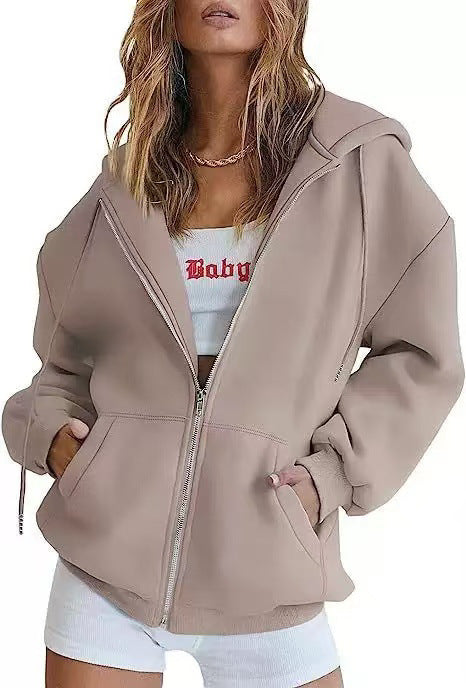 Solid color pocket hooded sweatshirt