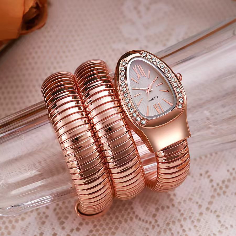 Snake-shaped watch, fashionable women's bracelet watch