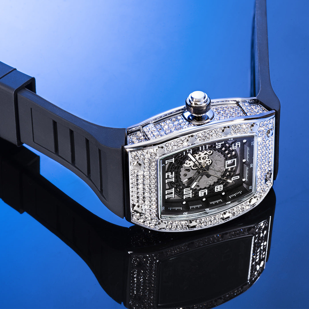 Tonneau-Shaped Quartz Watches with Silicone Straps