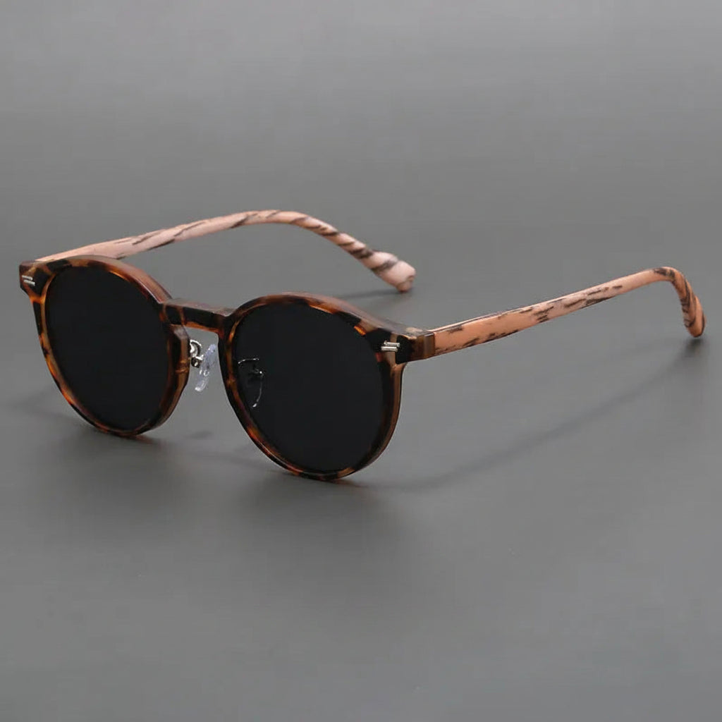 Frosted round frame sunglasses with fake wood frames