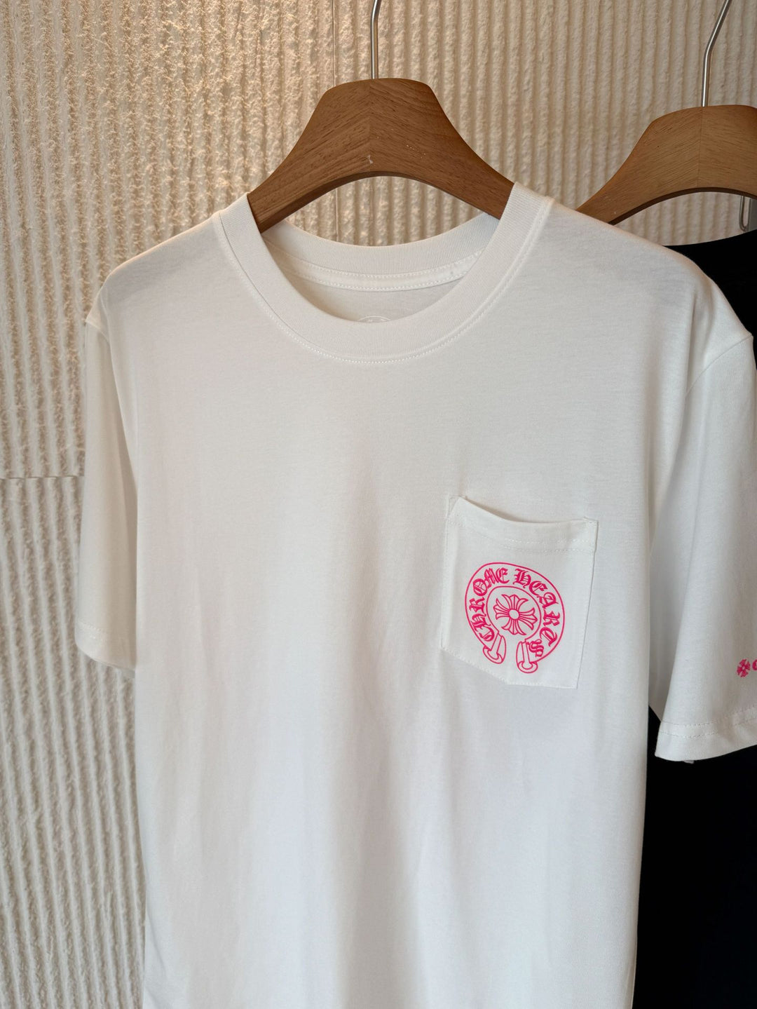 Chrome Hearts Pink Horseshoe Flower Sleeve Print T-Shirt
