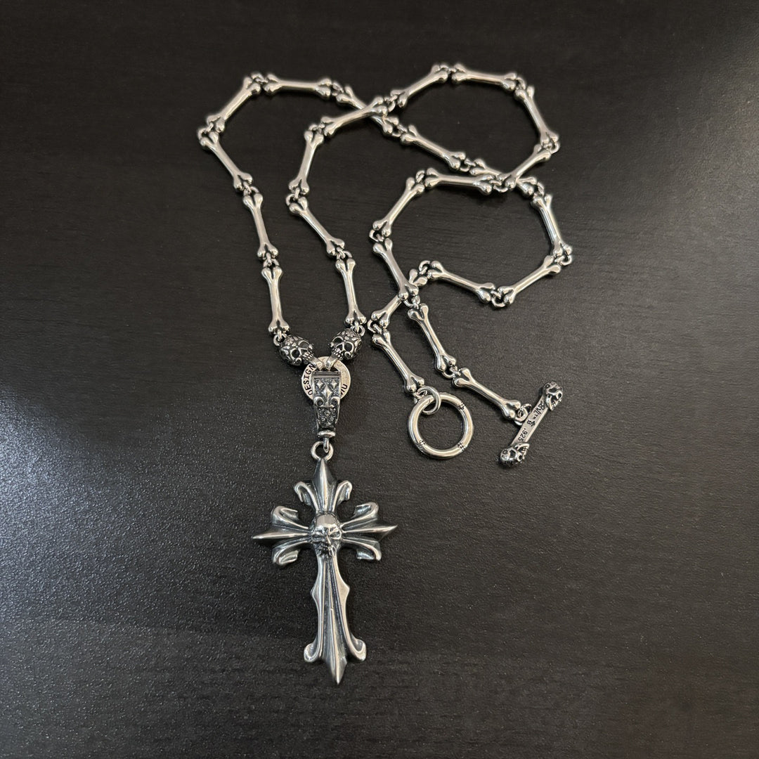 Chrome Hearts Skull and cross bone-inspired OT clasp necklace