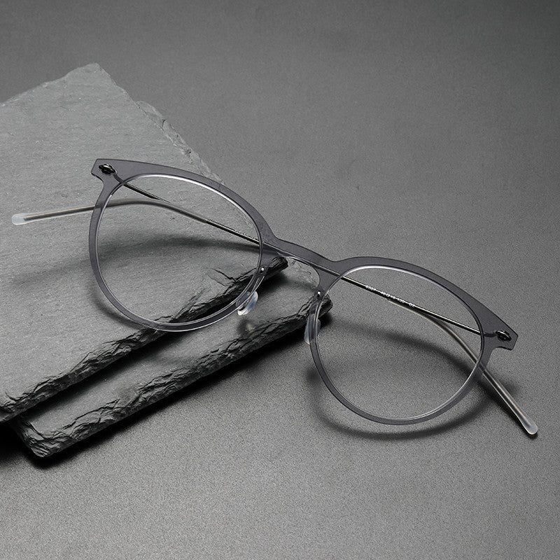Black Round Eyeglasses Timeless Acetate & Gold Titanium Design
