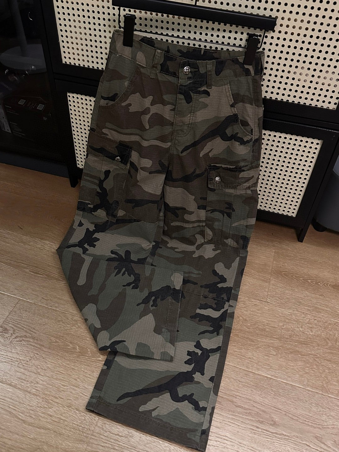 Chrome Hearts sexy tank top, retro cargo camouflage pants