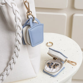 Mini pendant jewelry box for travel