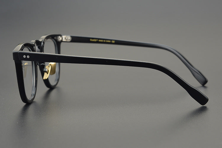 Bold Square Frames with Gold Bridge Full-Rim Style for Wider Faces