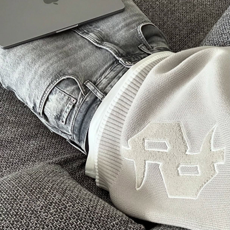 Embroidered crew neck sweater for men