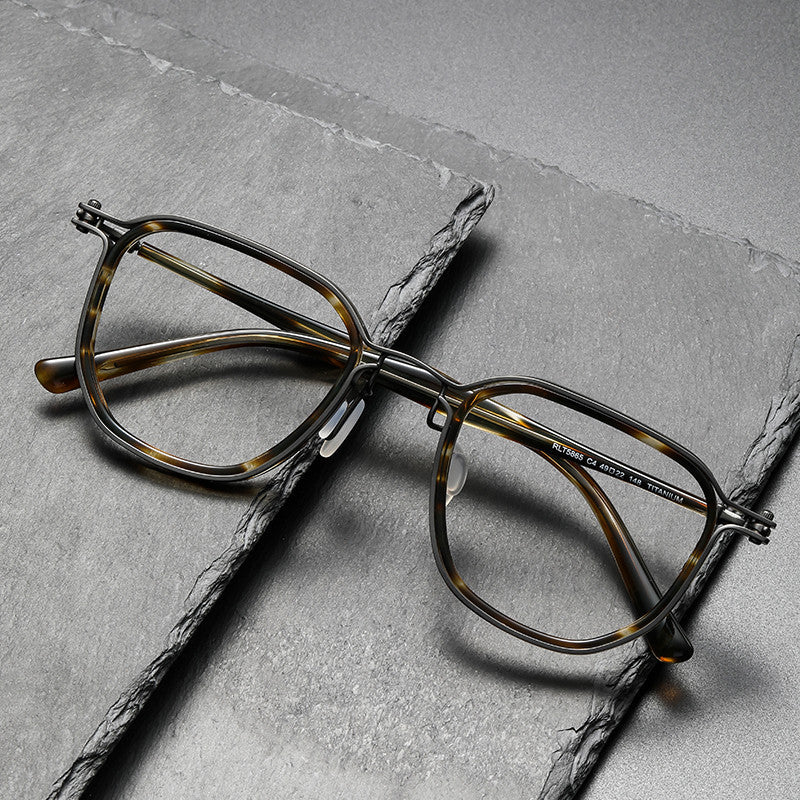 Square retro eyeglass frames for larger faces