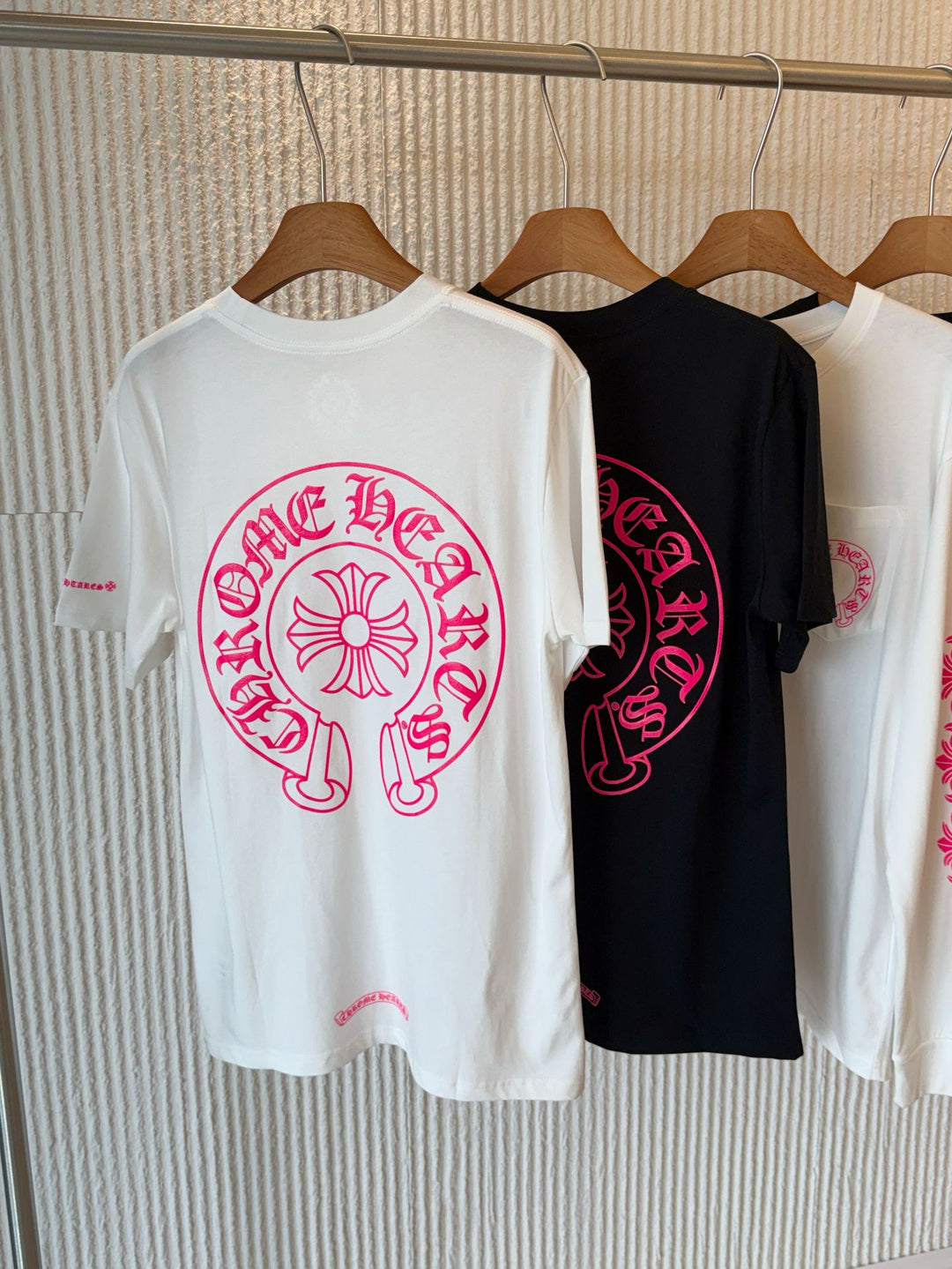 Chrome Hearts Pink Horseshoe Flower Sleeve Print T-Shirt