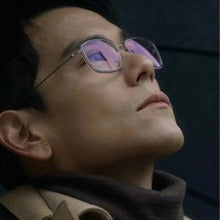 Pure titanium square frame eyeglasses for a slimmer face