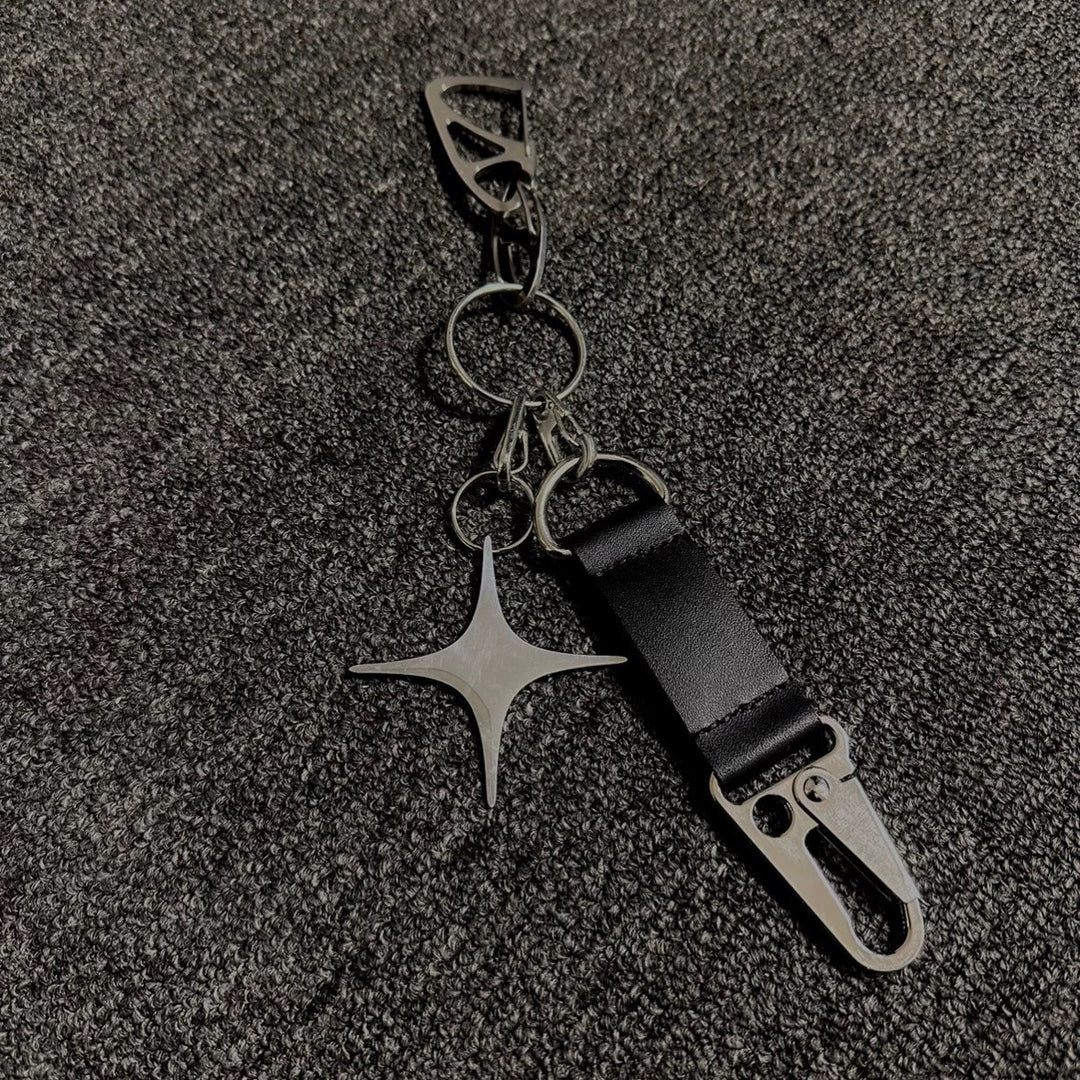 Metal Star Keychain with Eagle-Claw Clasp