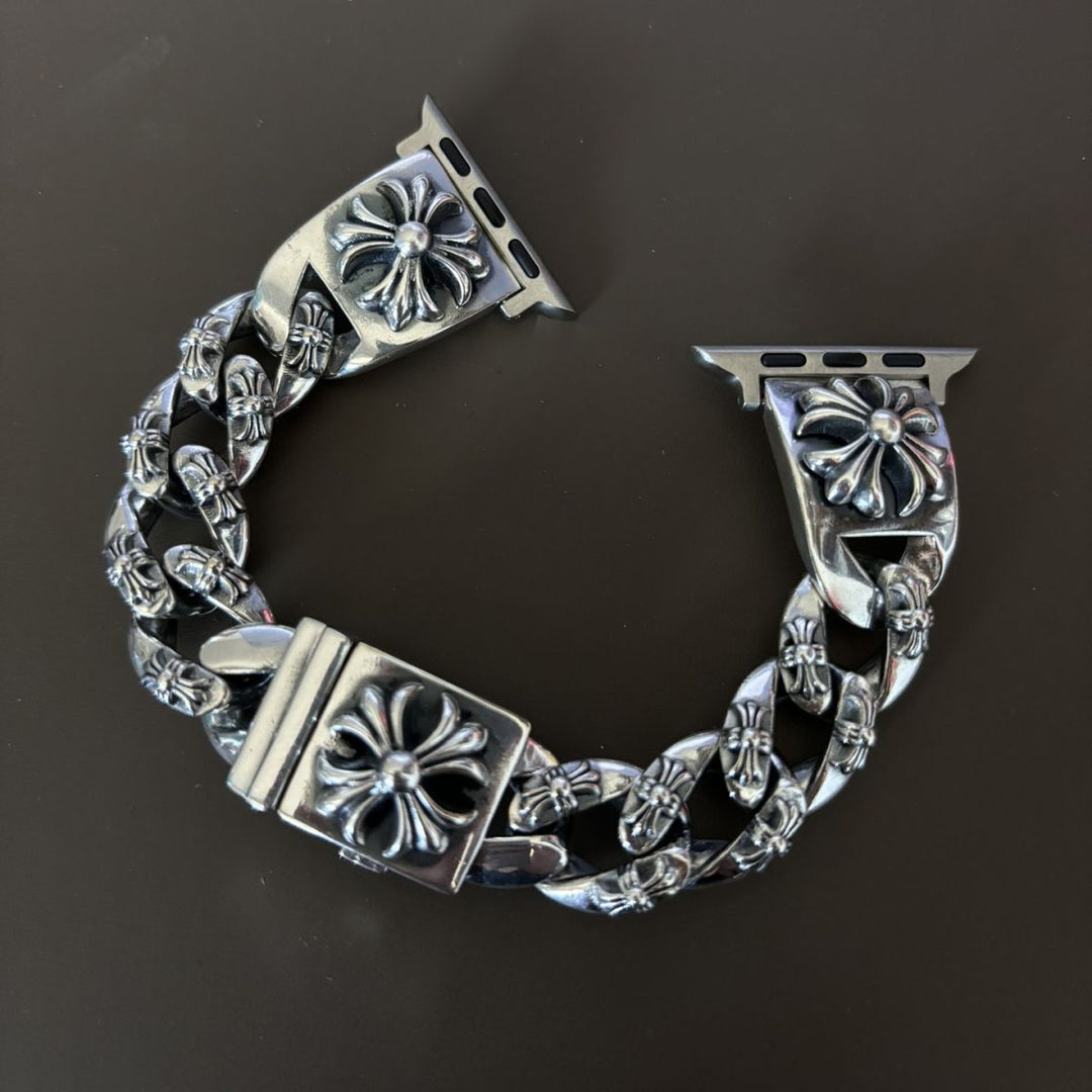 Chrome Hearts versatile Apple Watch strap