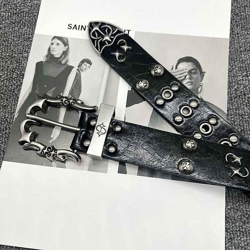 Trendy and stylish pin buckle studded belt
