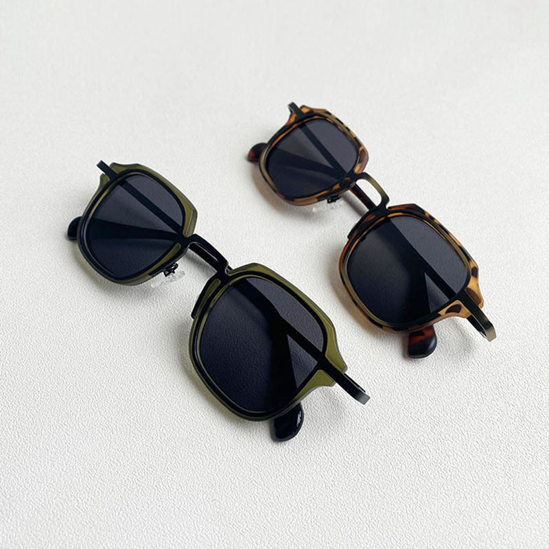 Punk style metal sunglasses for shaping looks