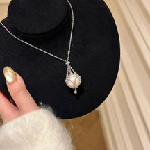 lavalier necklace