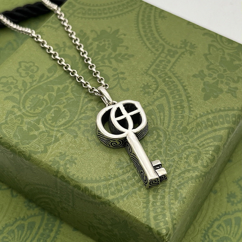 Double G necklace elf couple pendant