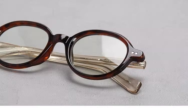 Artistic Oval Small Frame Glasses