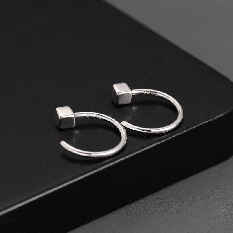 Trendy Versatile and Vintage-Style Earrings