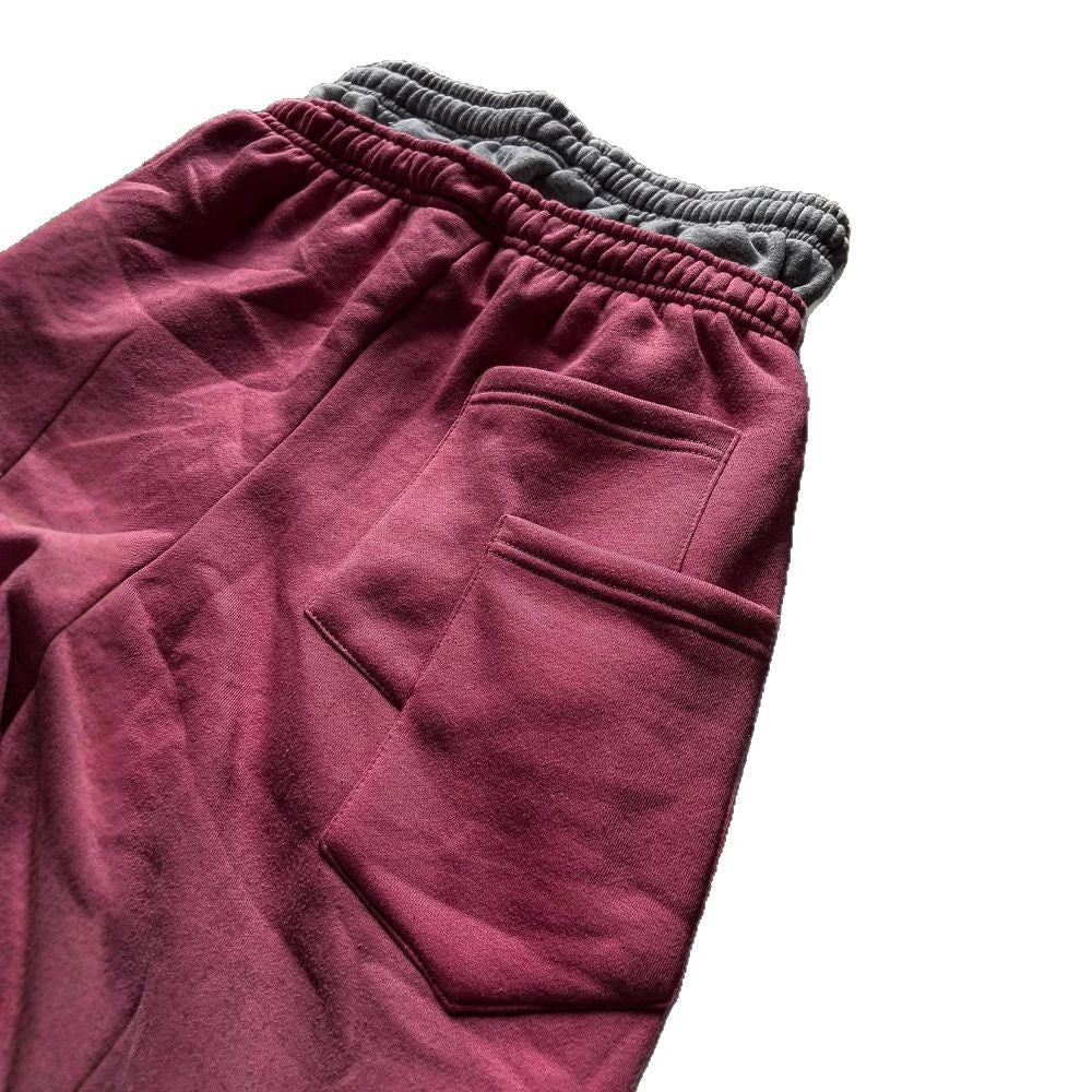 Trendy high-street printed pants