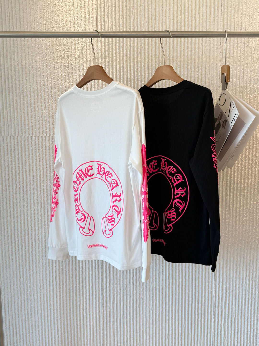 Chrome Hearts Pink Horseshoe Flower Sleeve Print T-Shirt