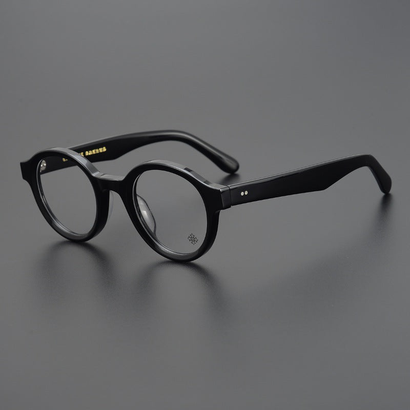 Round frame thick frame glasses for a slimming effect