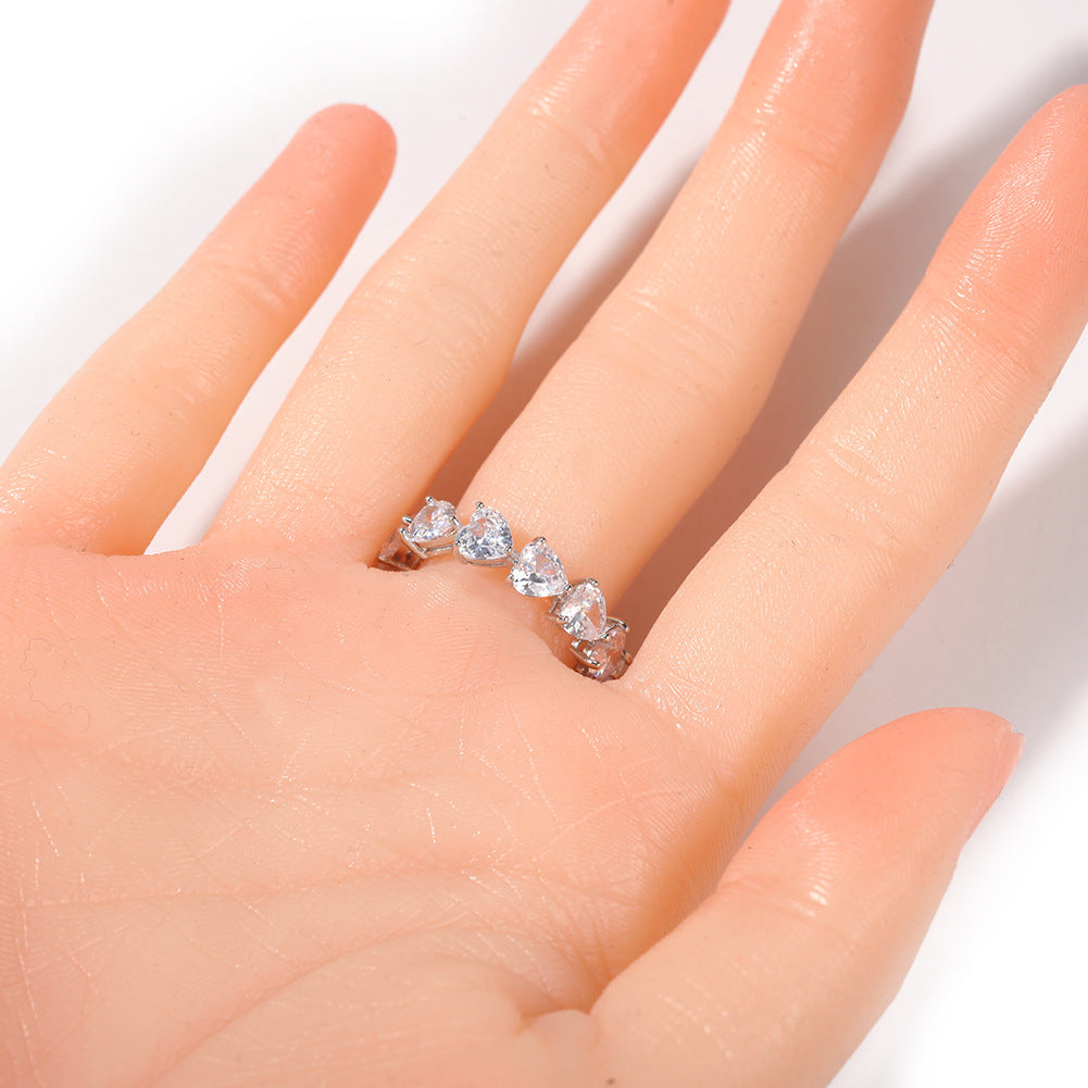 Hip-hop single-row heart-shaped zircon rings