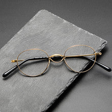 Trendy Design Handcrafted Titanium Eyeglass Frames