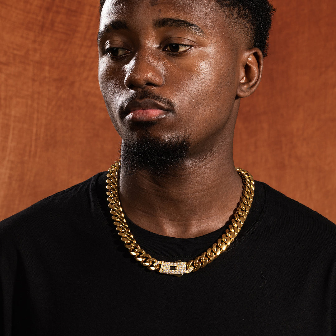 Hip-hop diamond-encrusted clasp smooth Cuban chain