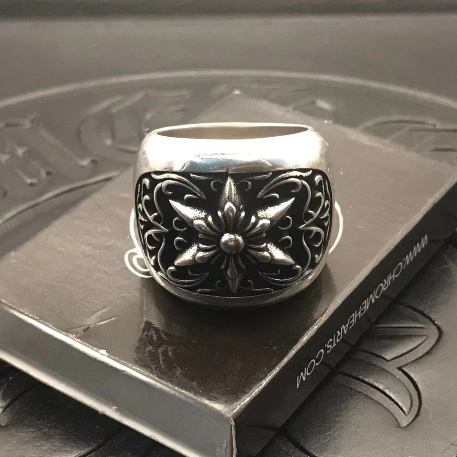 chrome hearts vine hexagram rings