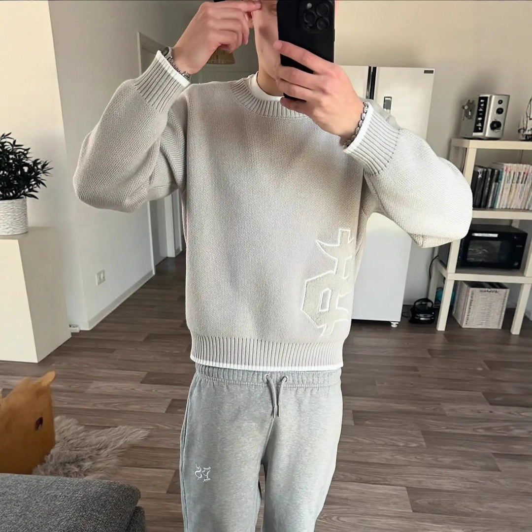 Embroidered crew neck sweater for men