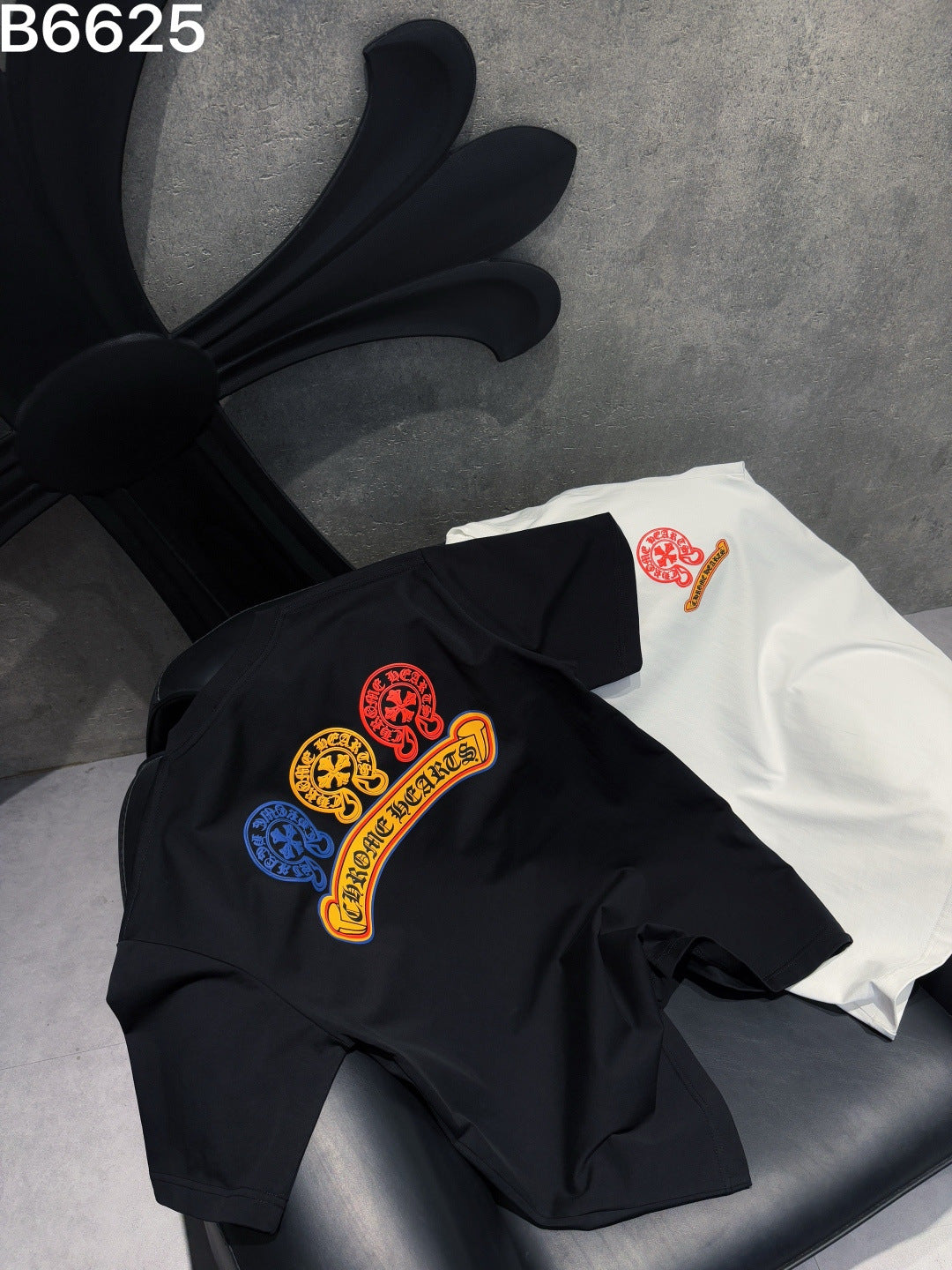 Chrome Hearts 3 Horseshoe Sanskrit Embroidered T-Shirt