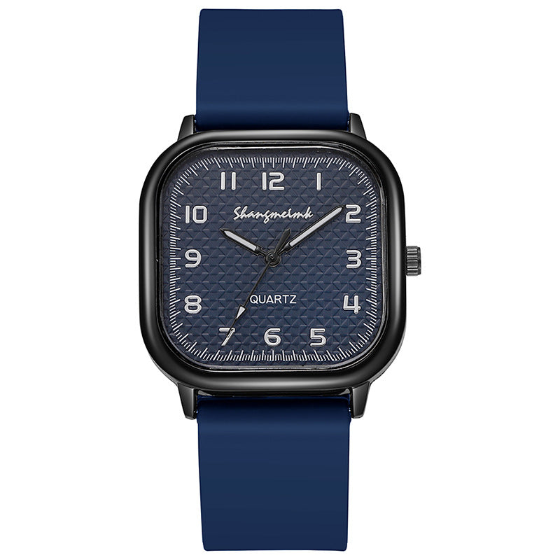 Vintage-style women's quartz watch