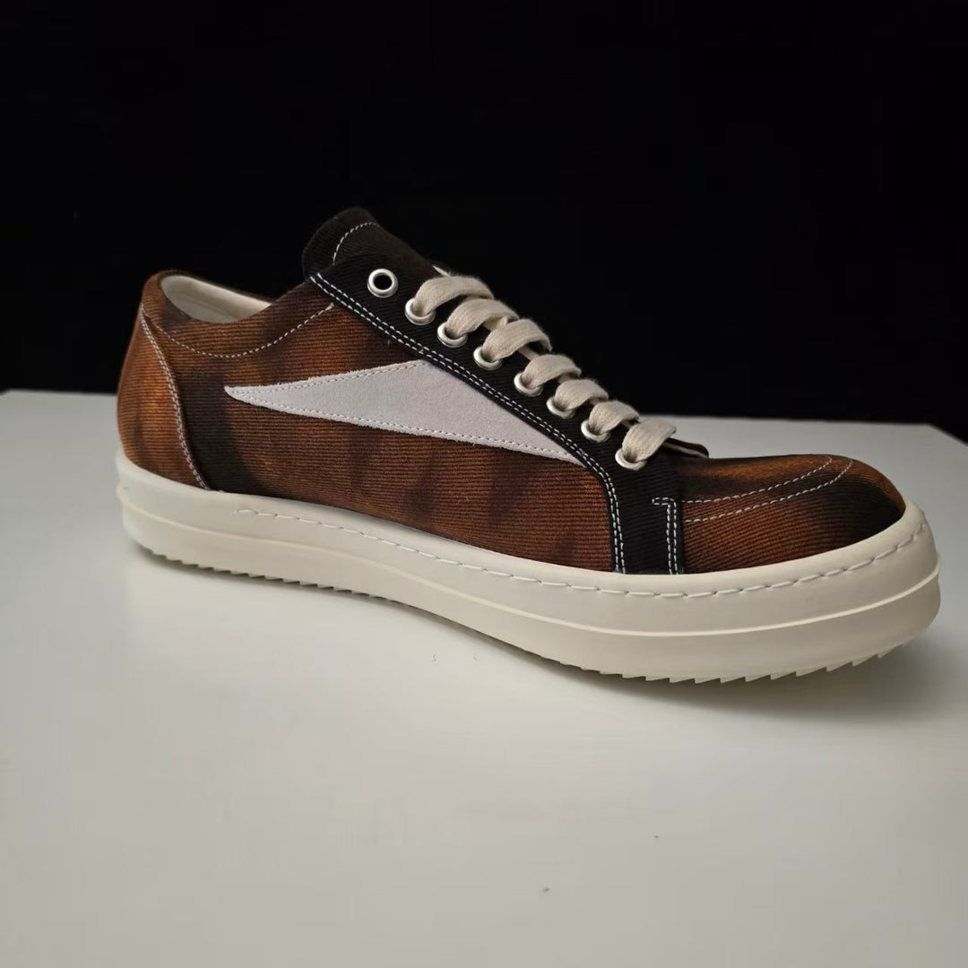 Calfskin Low-Top Skate Shoes Round Toe Flat Heel