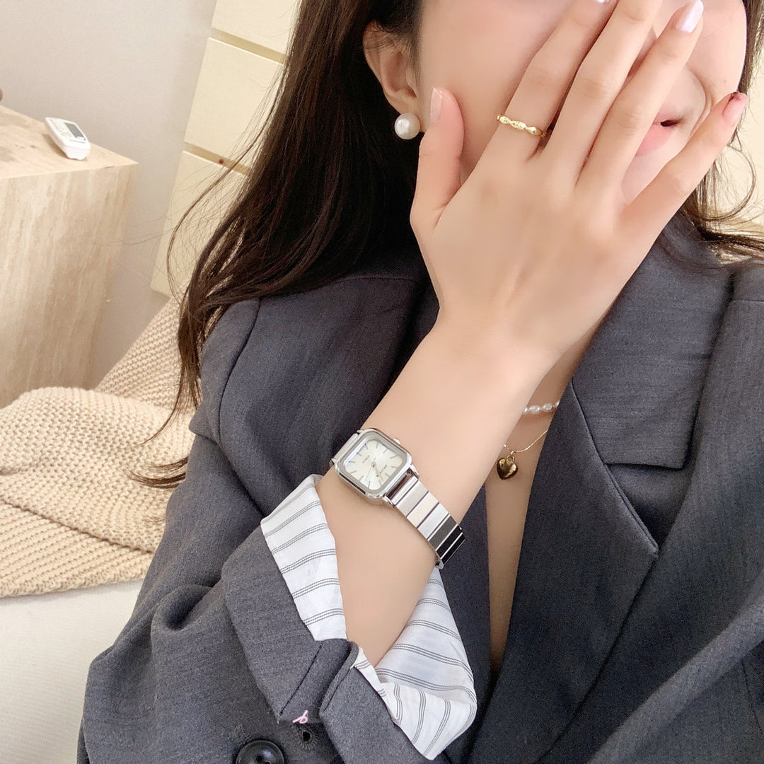 Simple student bamboo-joint steel band quartz watch