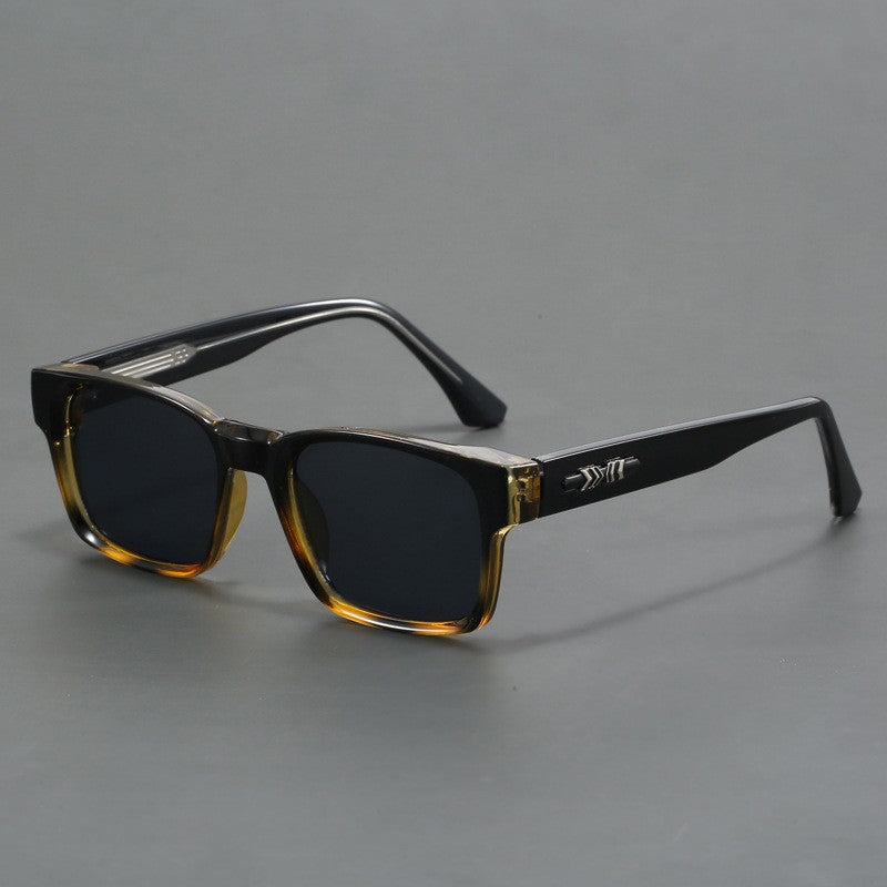 Thick-rimmed anti-blue light photochromic glasses